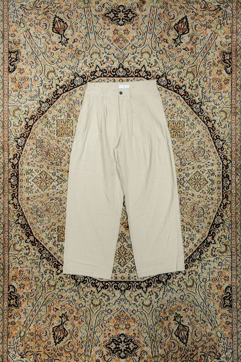 Urig(ウーリッヒ)2026SSのPIN CHECK SCHADEN 3TUCK PANTS NL (ECRU