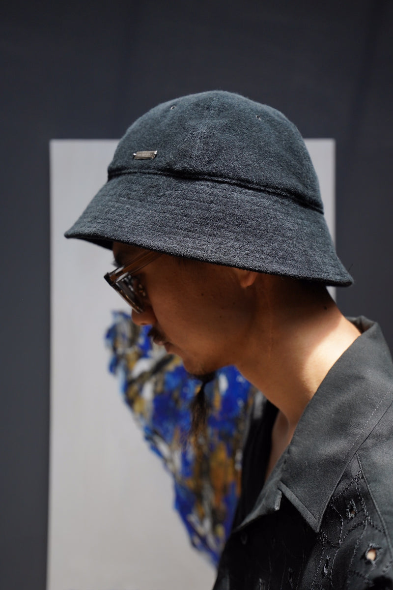 SOLARIS HATMAKERS&Co. LEATHER BUCKET HAT