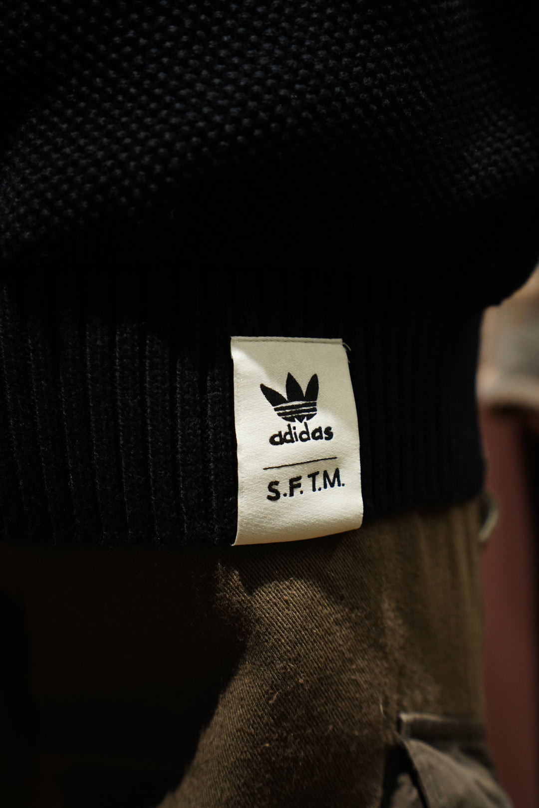 adiads(アディダス)のSong for the Mute STMT SFTM KNIT CREW (BLACK