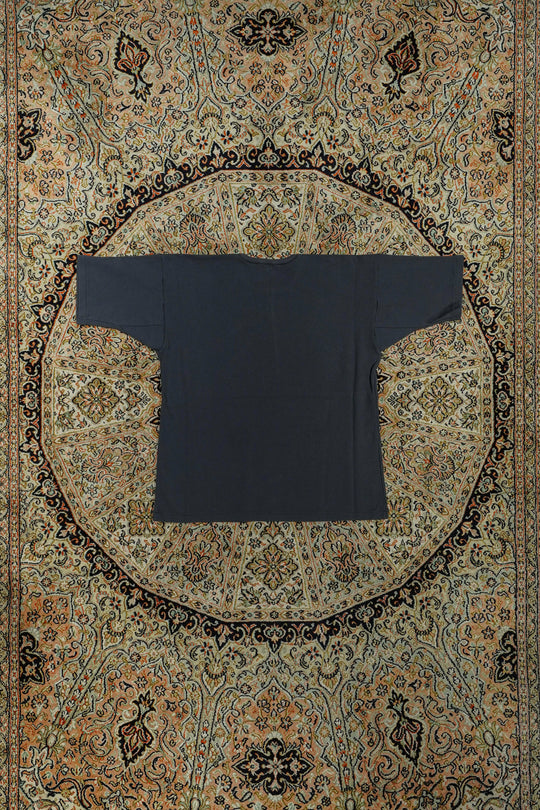 Taiga Takahashi(タイガタカハシ)2026SSの HENRY NECK SHIRT (CHARCOAL