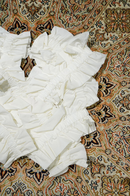 トップス HOUGA kiki frill vest White HOUGA 】kiki frill vest (ベスト) | 木宮商店 -蔵前-