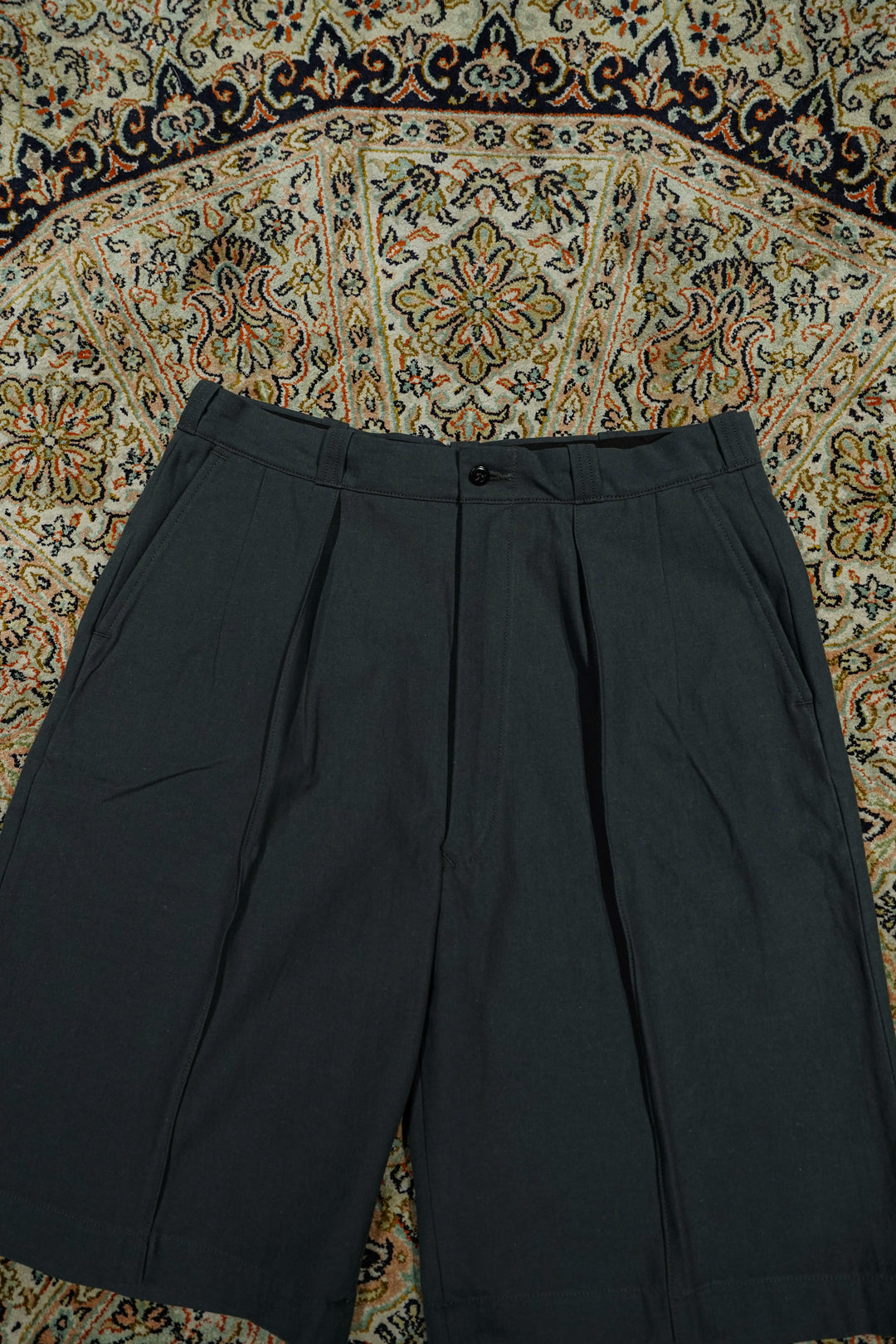 Taiga Takahashi(タイガタカハシ)2026SSのUS. ARMY SHORTS (CHARCOAL