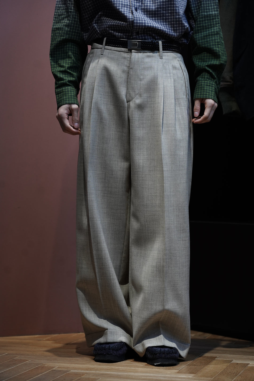 SUGARHILL(シュガーヒル)26SSのWOOL TROUSERS(ECRU)(パンツ)の通販