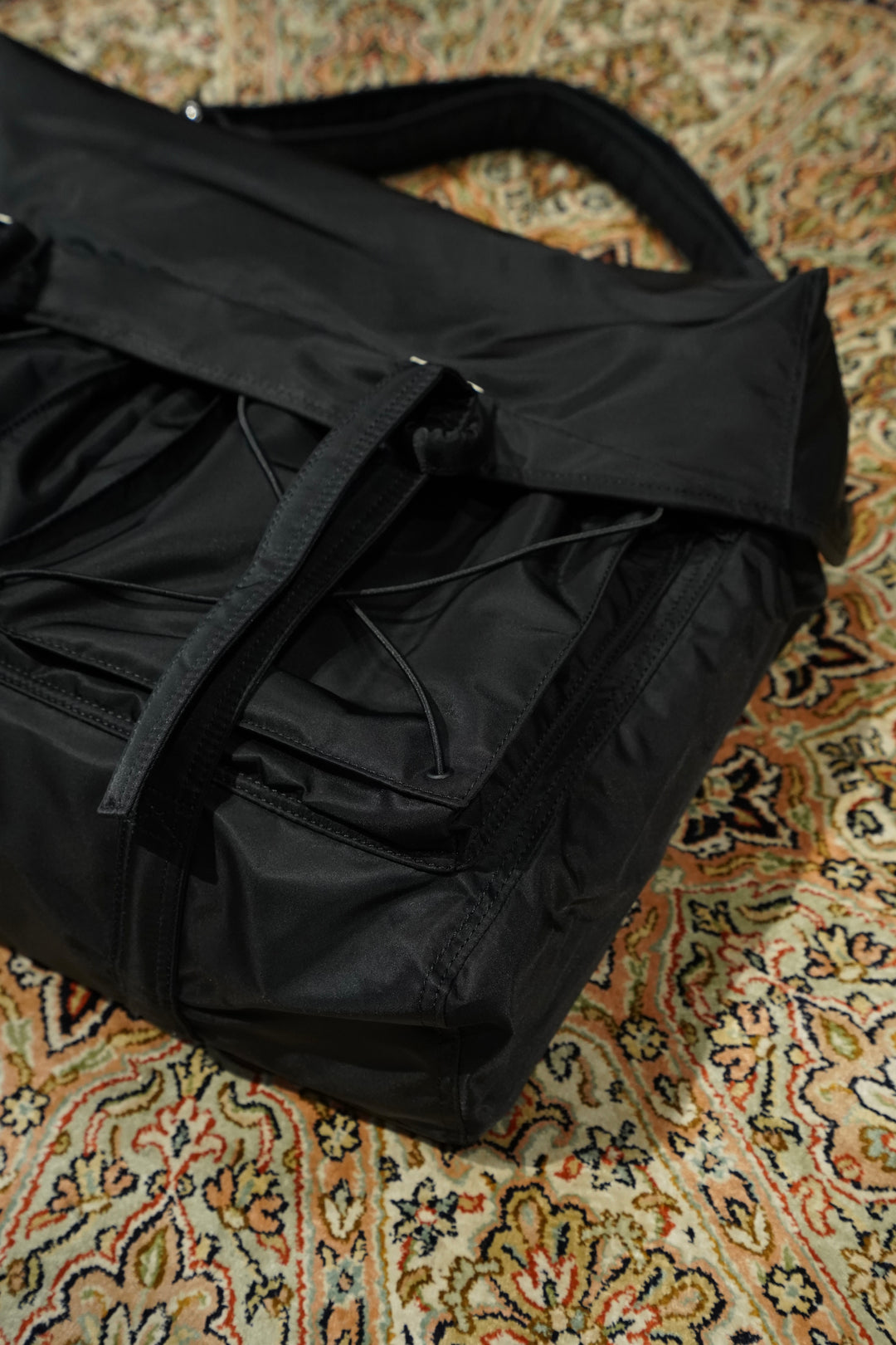 SAGAN VIENNA(サガン・ヴィエンナ)のMESSENGER BAG(BLACK)(ショルダー 