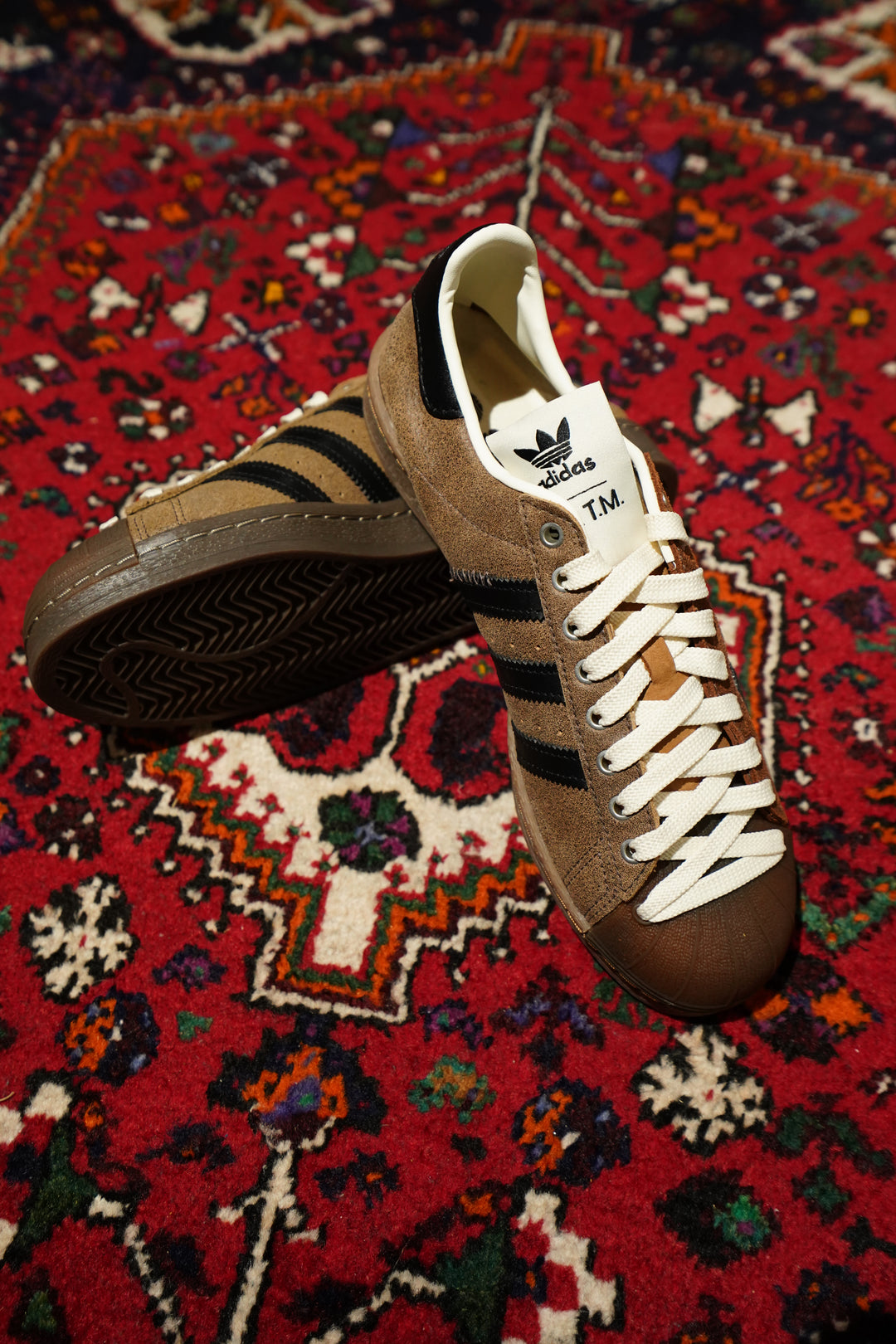 adiads(アディダス)のSong for the Mute SUPERSTAR 82 SFTM (BROWN