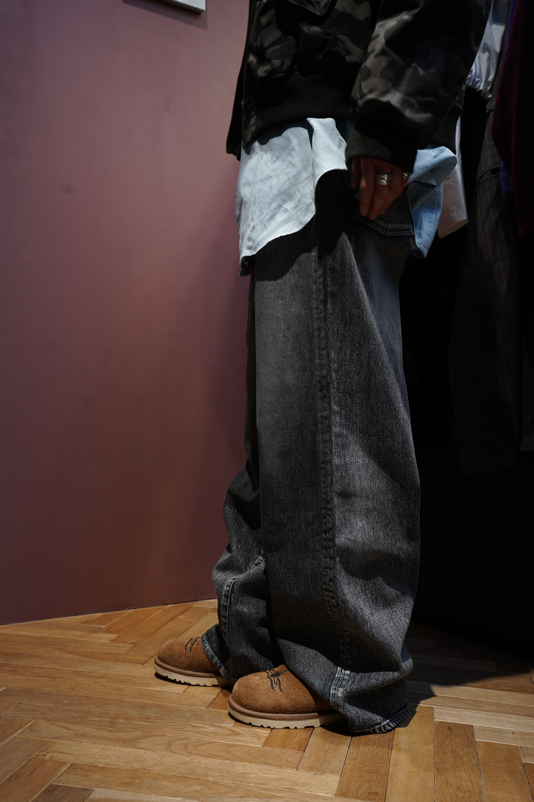 パンツ FOILED DENIM TROUSERS WIDE CUT 28 FOILED DENIM TROUSERS WIDE CUT 28 HOT ! SUGARHILL FOILED DENIM