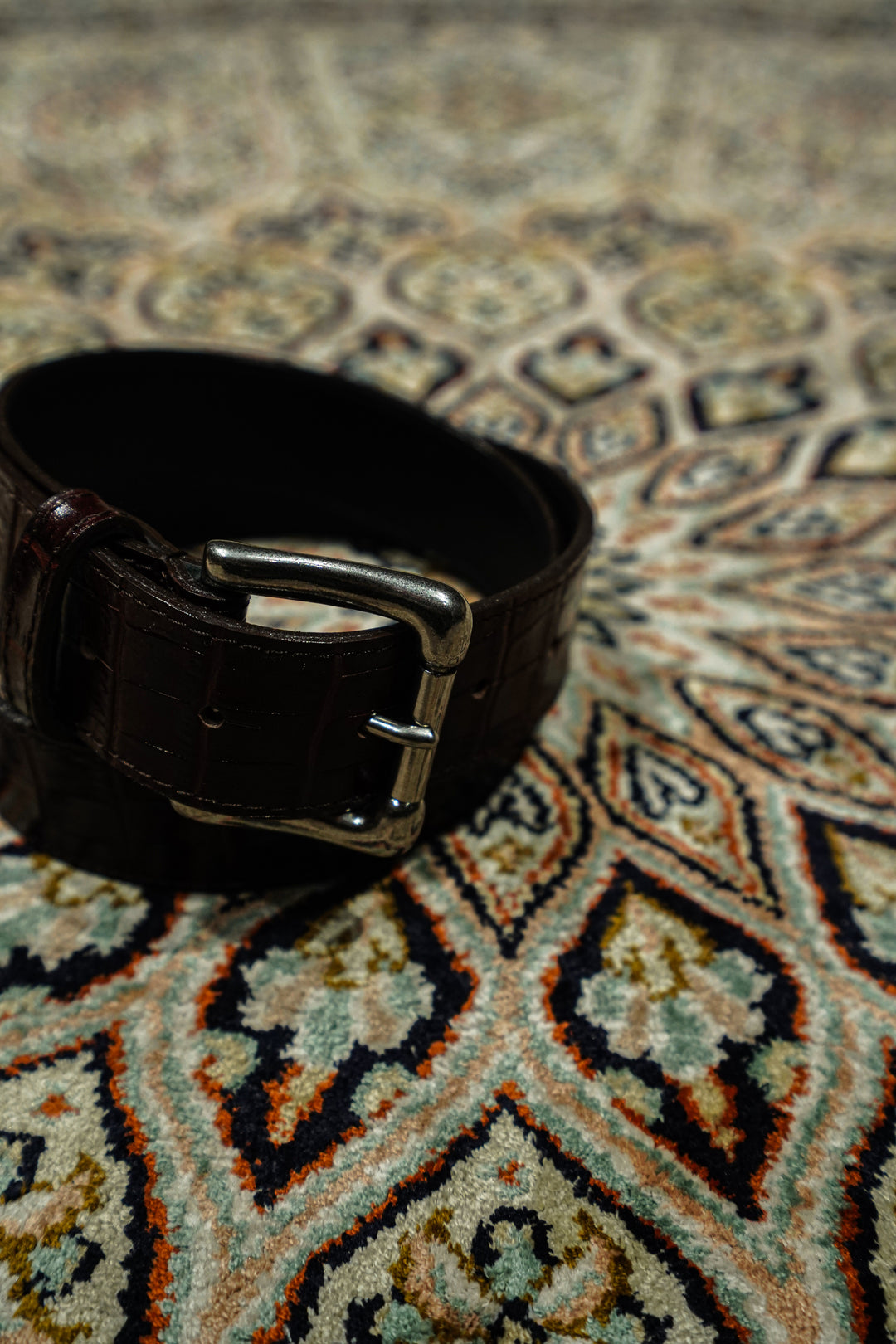 Omar Afridi(オマールアフリディ)26SSのEMBOSSED CROCODILE BELT(BROWN
