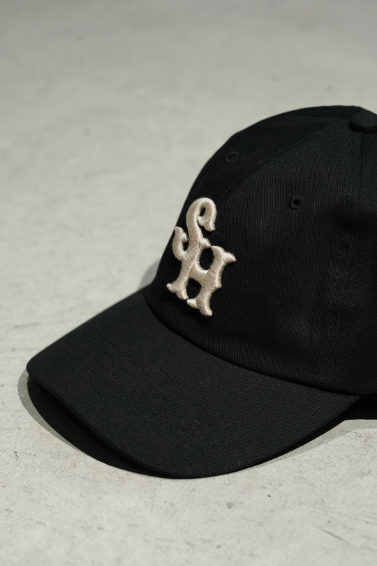 SUGARHILL LOGO BASEBALL CAP シュガーヒル SUGARHILL [ LOGO BASEBALL CAP ] BLACK | ロイド・エフ