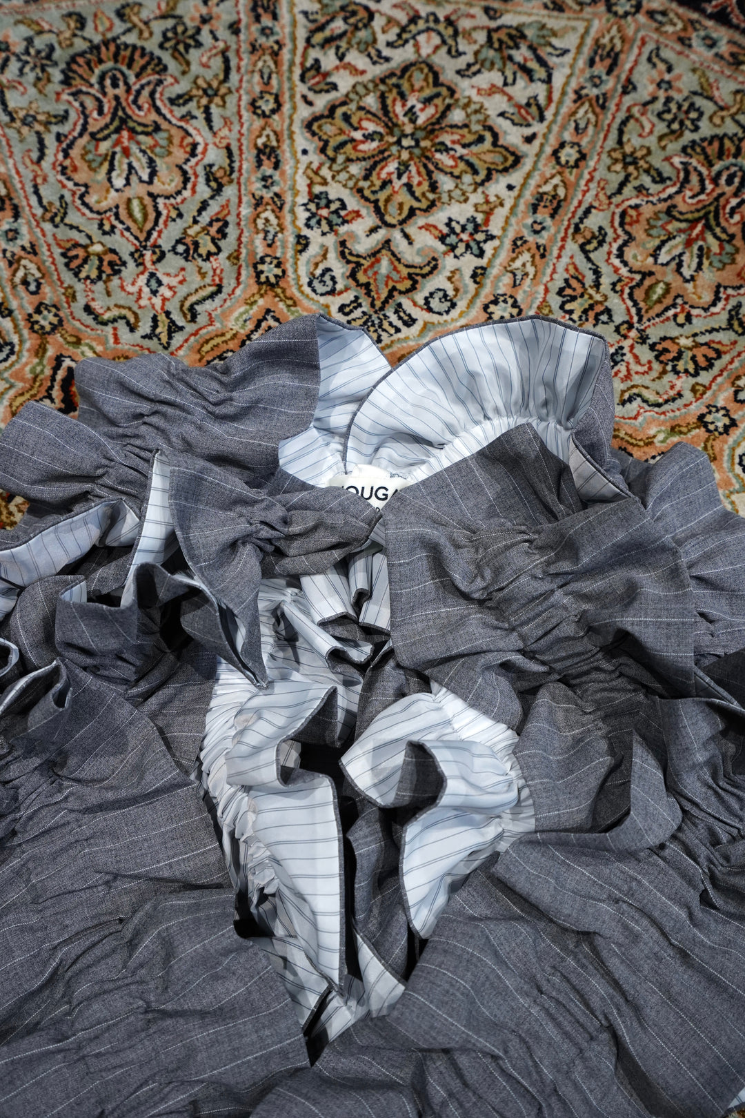 HOUGA(ホウガ)2025SSのjimmy frill vest(gray stripe)(ベスト)の通販