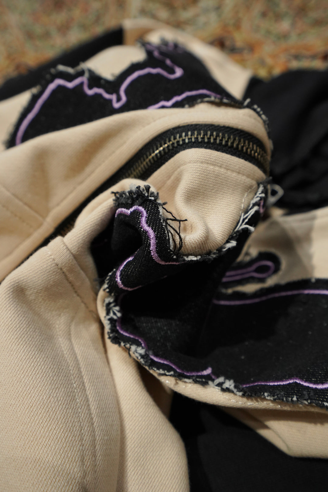 P.A.M.(Perks and Mini)(パム)のMAGICAL DOOR CONTRAST HOODED ZIP