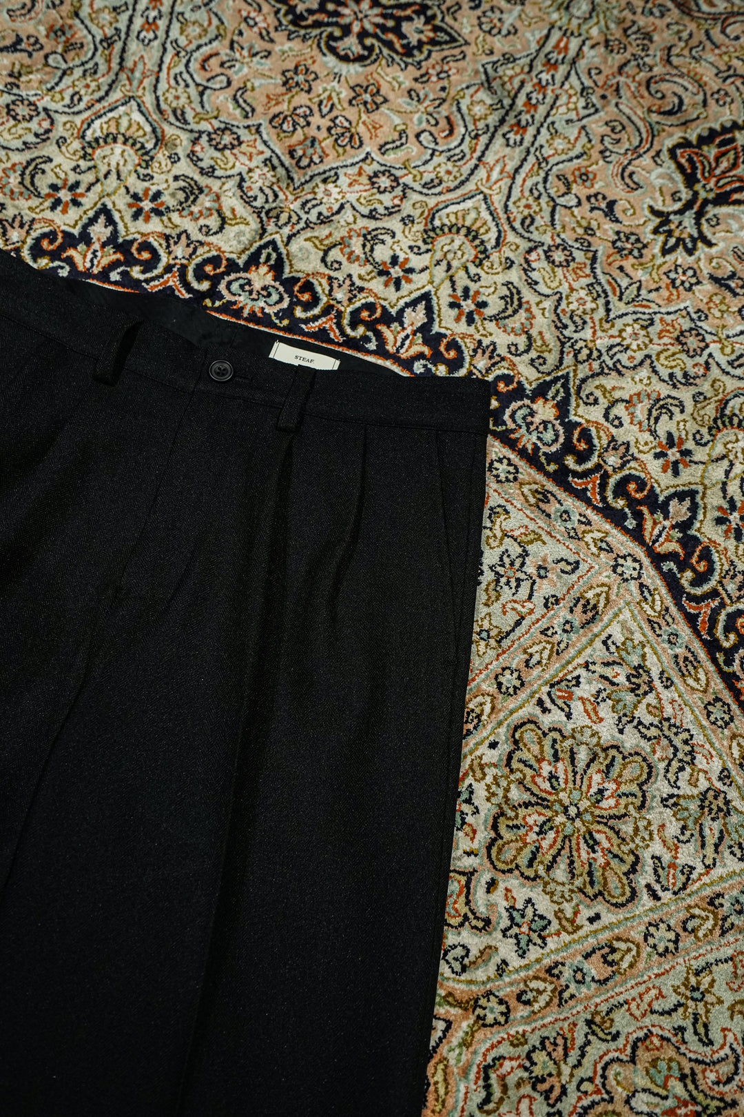 STEAF(スティーフ)26SSのNEWS DEALER PANTS(INK BLACK)(パンツ)の通販