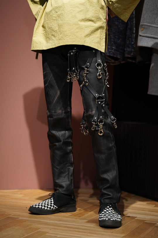 55F6A325-0345-46D8-B714-