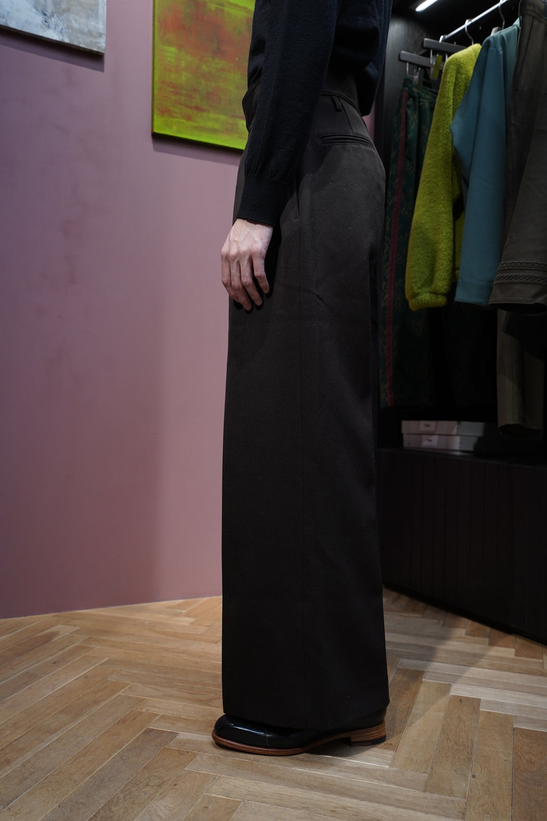 Omar Afridi(オマールアフリディ) のREICH PLEATED TROUSERS(TOBACCO