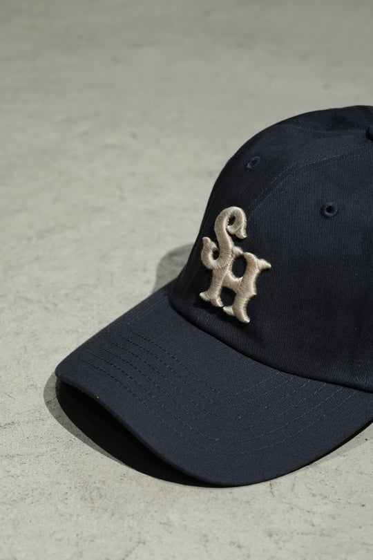 SUGARHILL(シュガーヒル)のLOGO BASEBALL CAP(NAVY)(キャップ)の