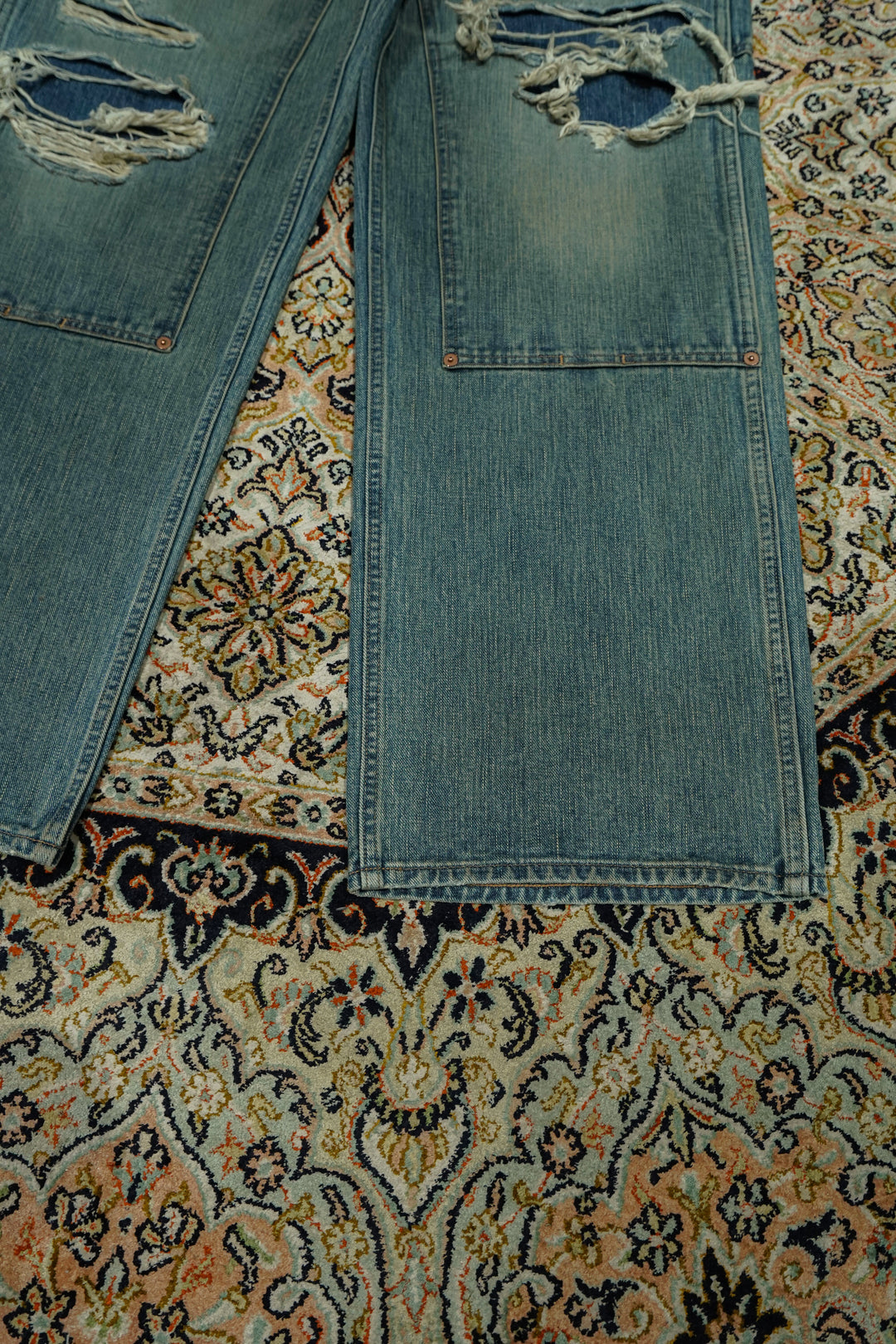 SUGARHILL(シュガーヒル)26SSのDISTRESSED MODERN DENIM PAINTER(FADED