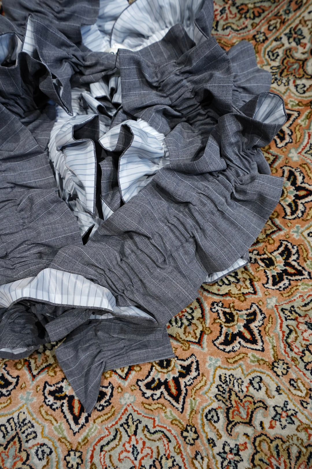 HOUGA(ホウガ)2025SSのjimmy frill vest(gray stripe)(ベスト)の通販