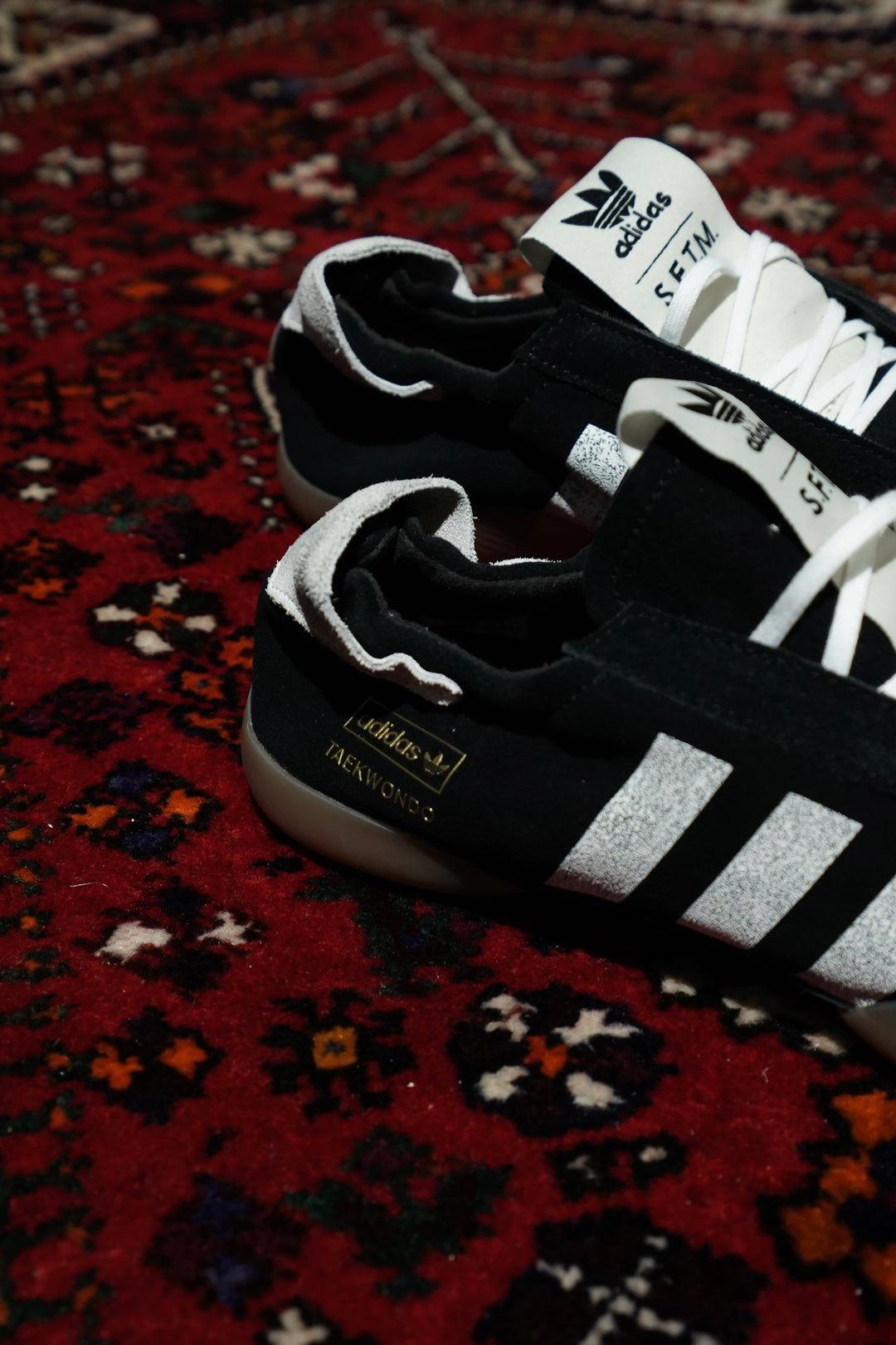 adiads(アディダス)のTAEKWONDO MEI W SFTM(BLACK)(スニーカー)(靴)の