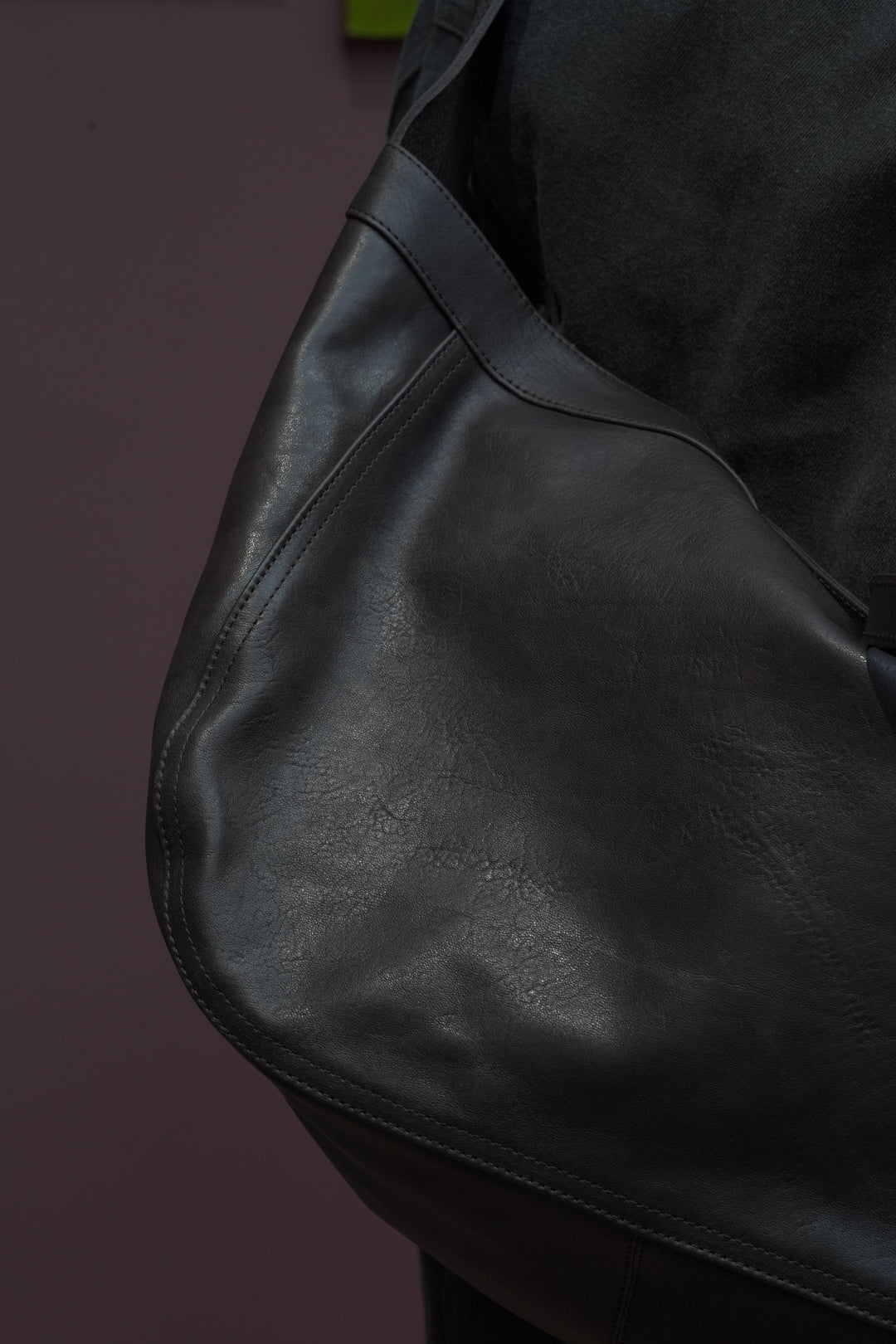 Taiga Takahashi(タイガタカハシ)2026SSのNEWSBOY BAG(BROWN LEATHER