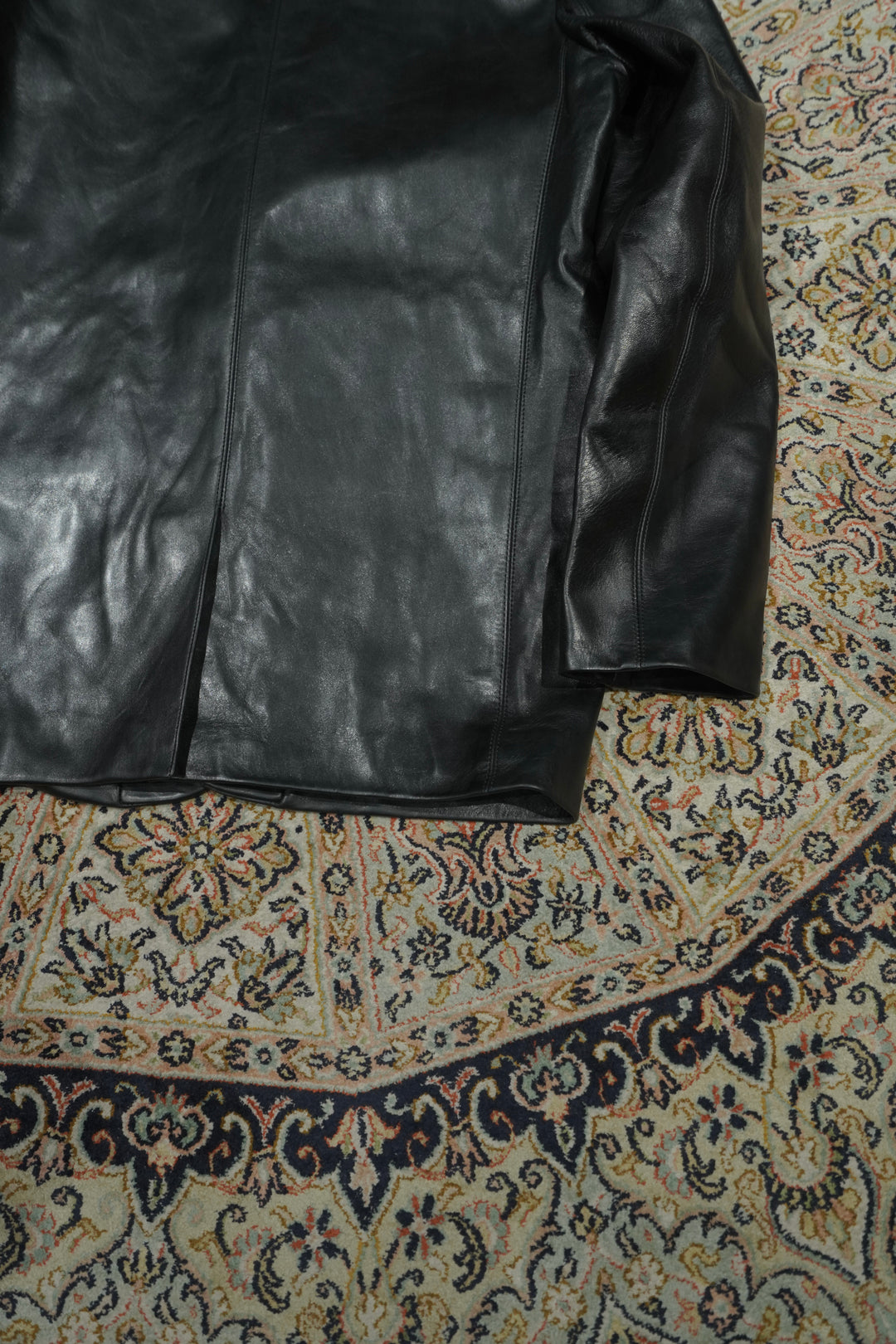 Omar Afridi(オマールアフリディ)26AWのNUR TAILORED JACKET (BLACK