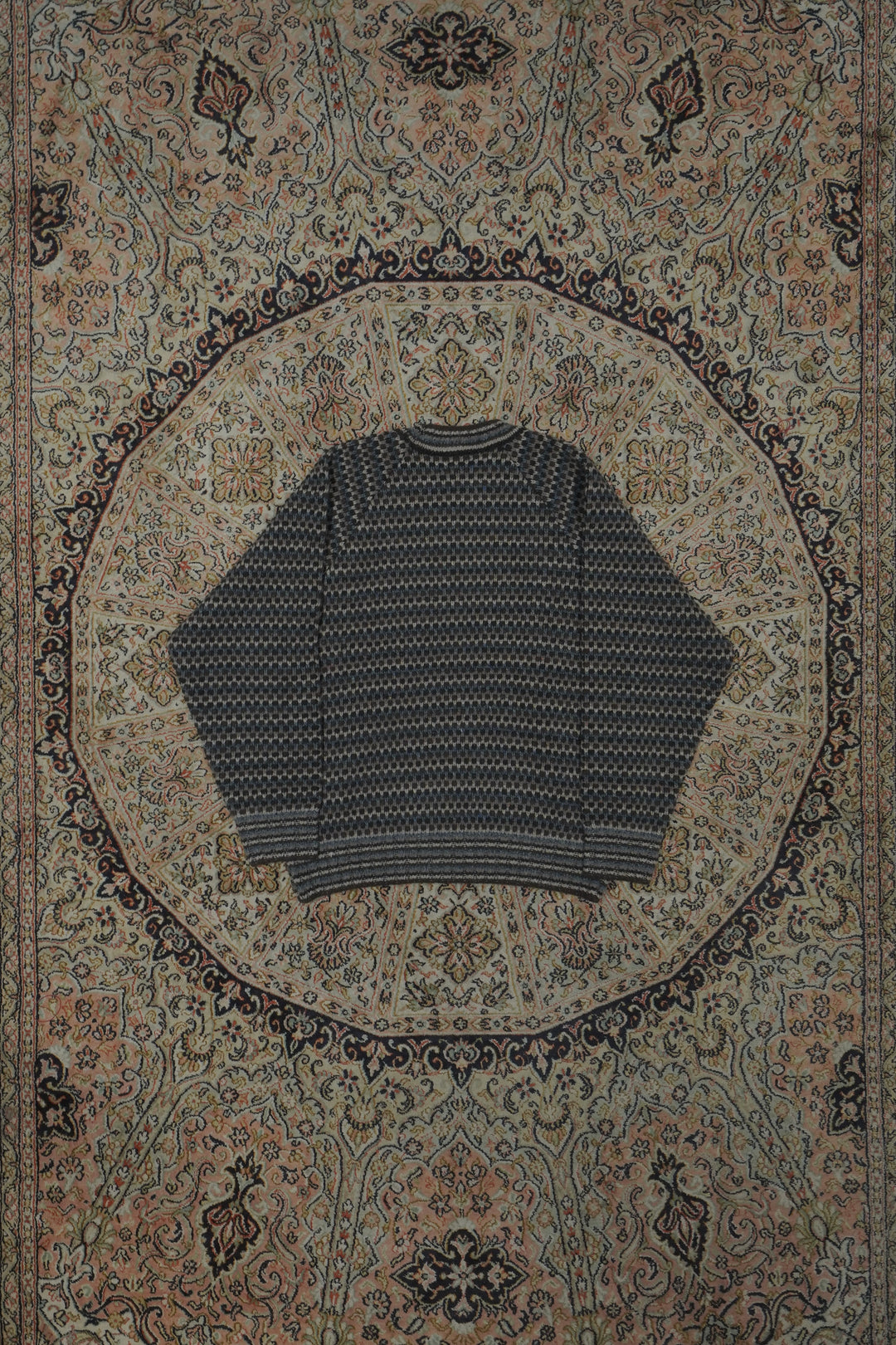 SUGARHILL(シュガーヒル)26AWのRAVEN KNIT PULLOVER(BLUE & BROWN