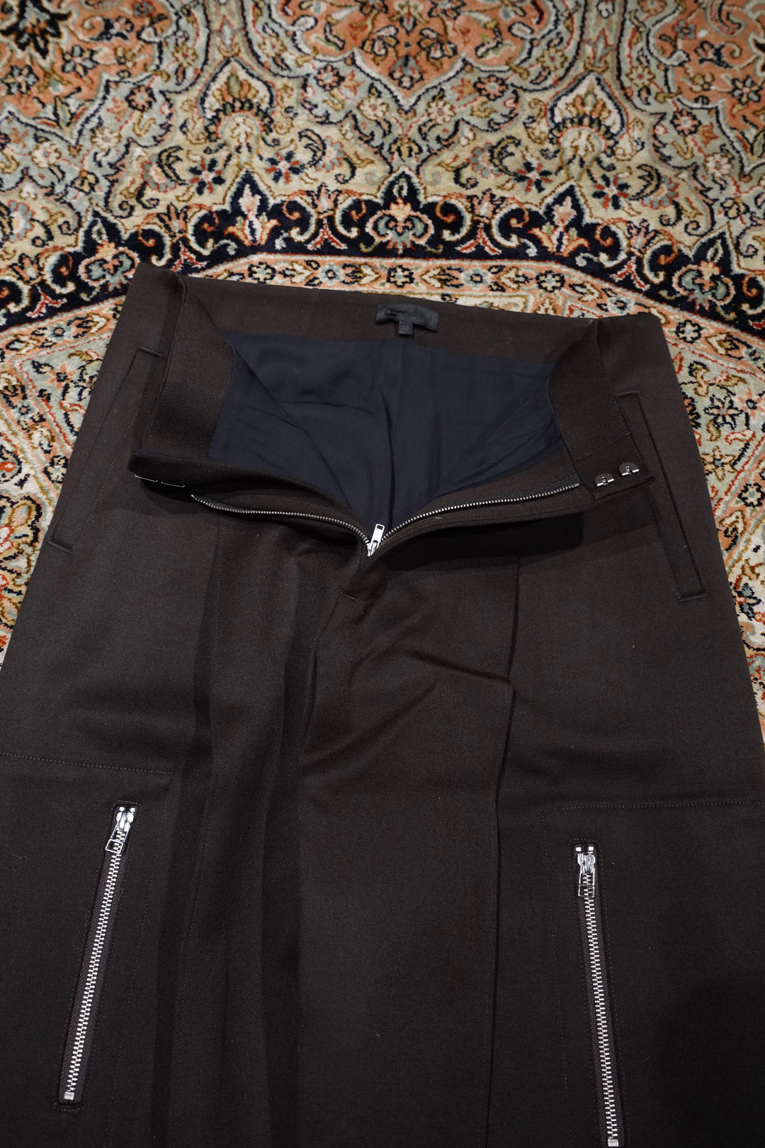OMAR AFRIDI (Omar Afuridi) RiveTed Wide Cropped Trousers (Black