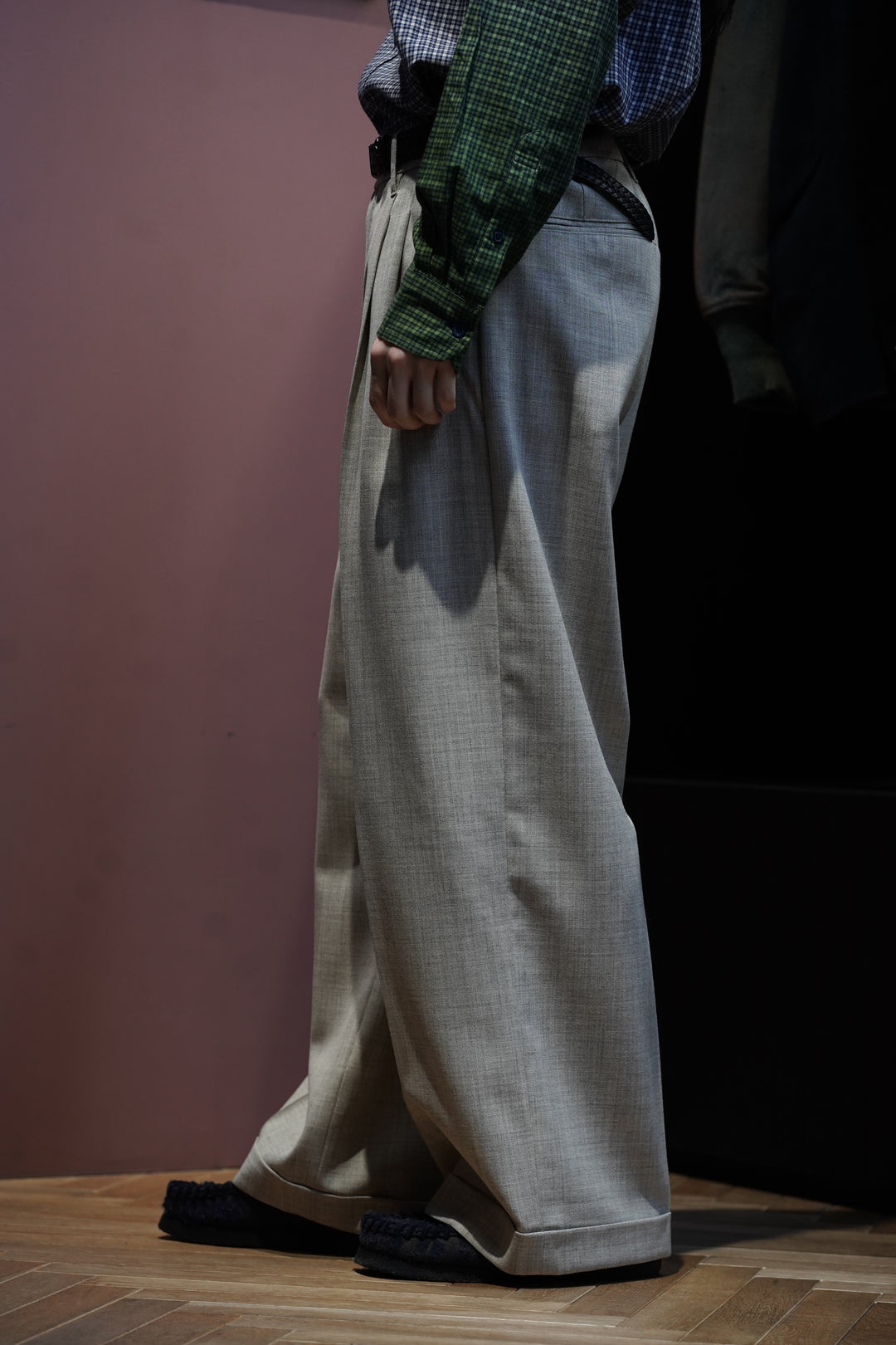 SUGARHILL(シュガーヒル)26SSのWOOL TROUSERS(ECRU)(パンツ)の通販