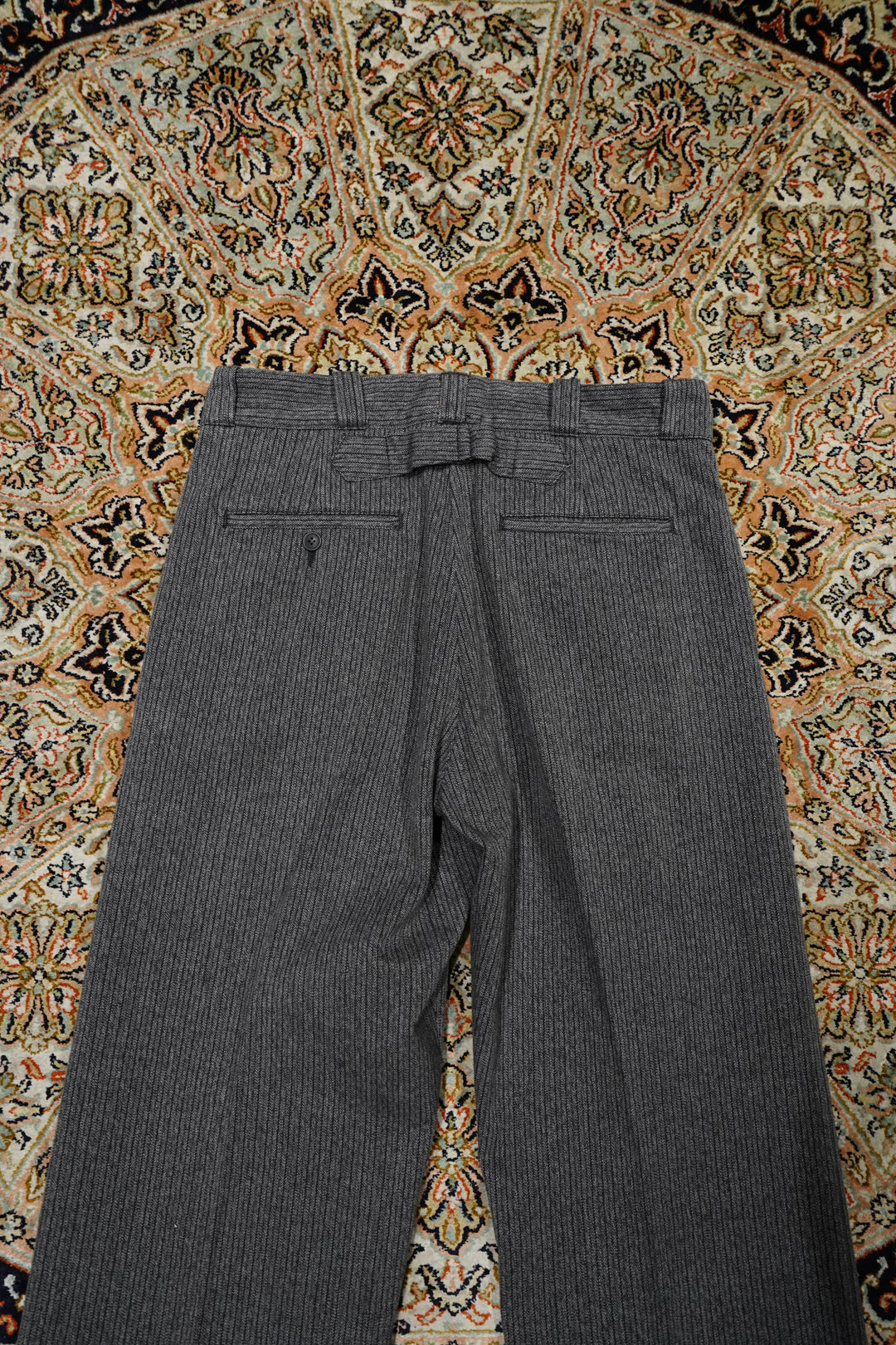 Taiga Takahashi(タイガタカハシ)のWORK TROUSERS(CHARCOAL)(パンツ)の