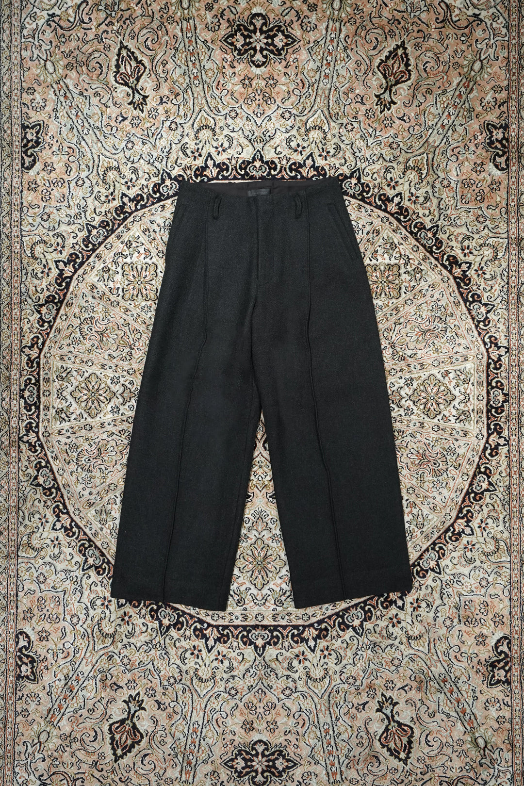 84F206A5-C252-4078-B119-