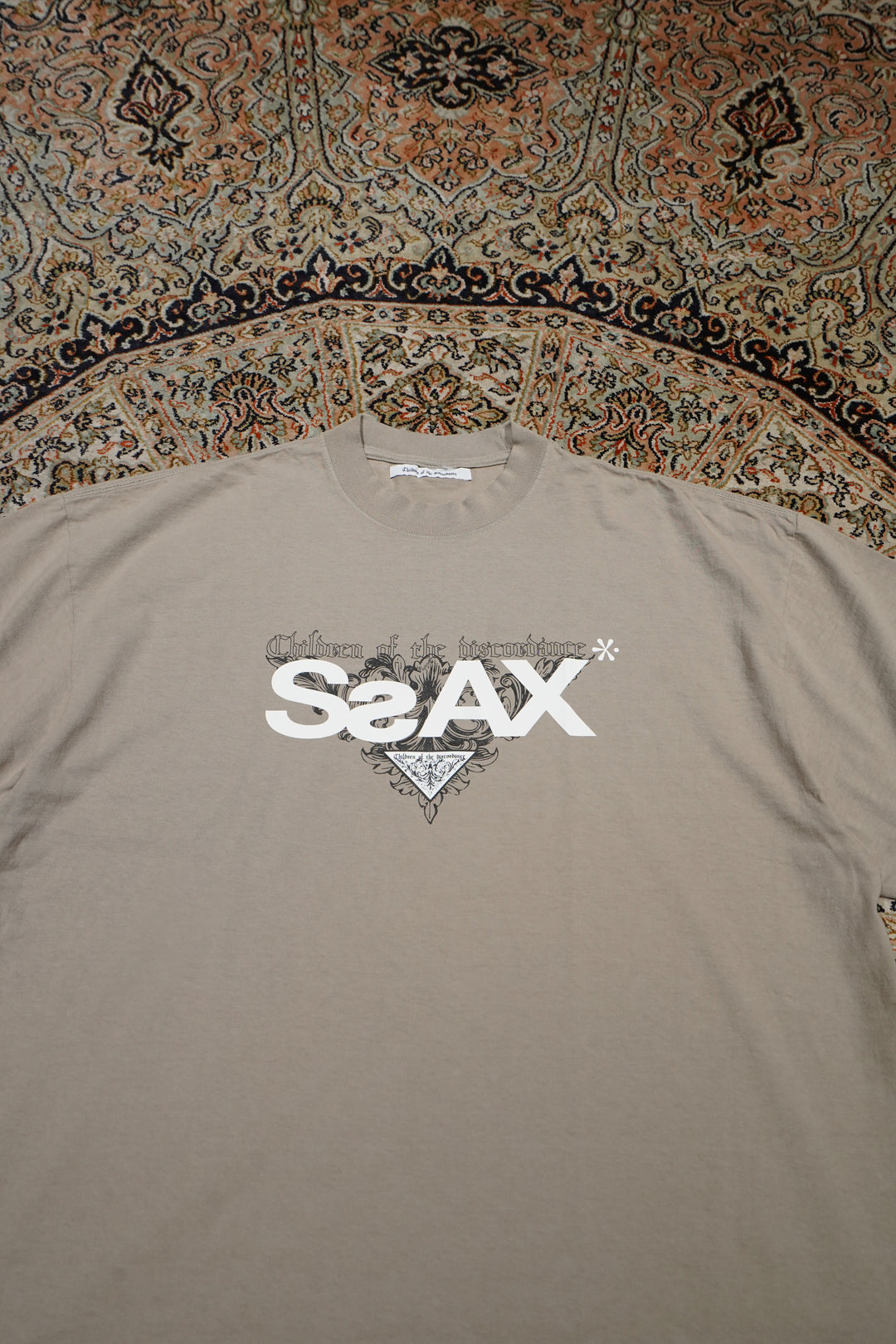 Children of the discordance × JOHN DOE SsAX TEE (KHAKI