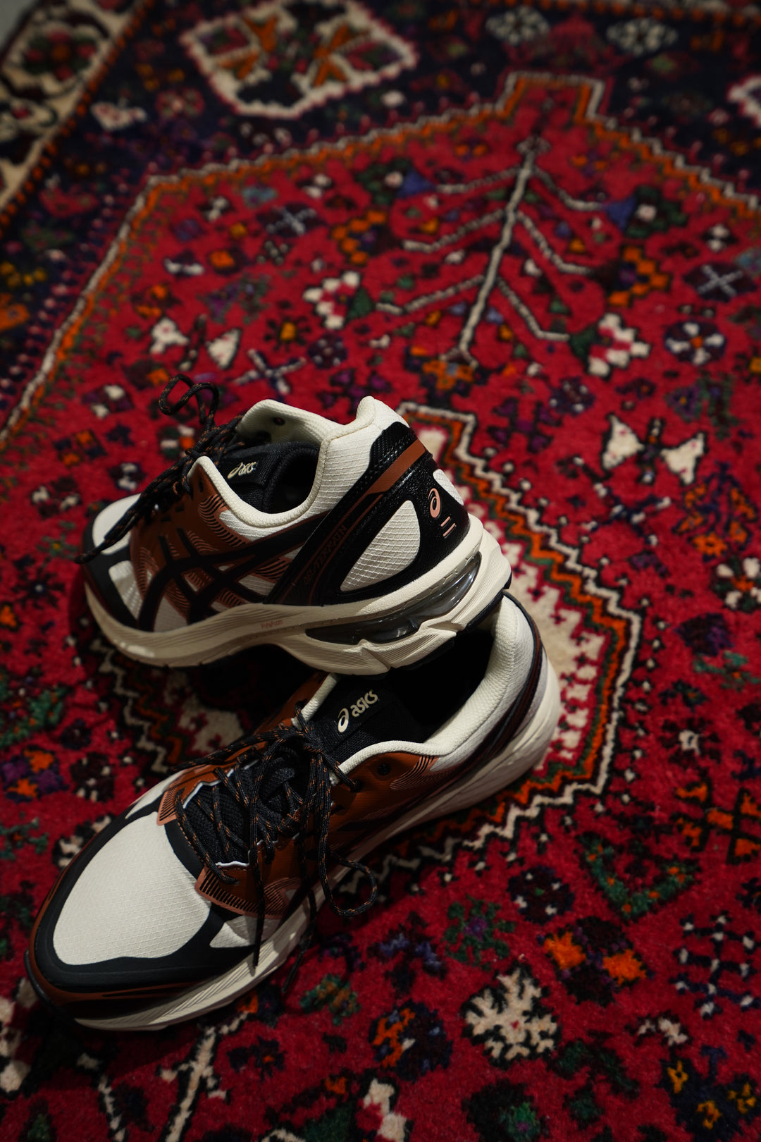 アシックス ASICS GEL-TERRAIN VANILLA BLACK【送料/関税込】 GEL-TERRAIN | Unisex | Vanilla/Black | Sportstyle Shoes