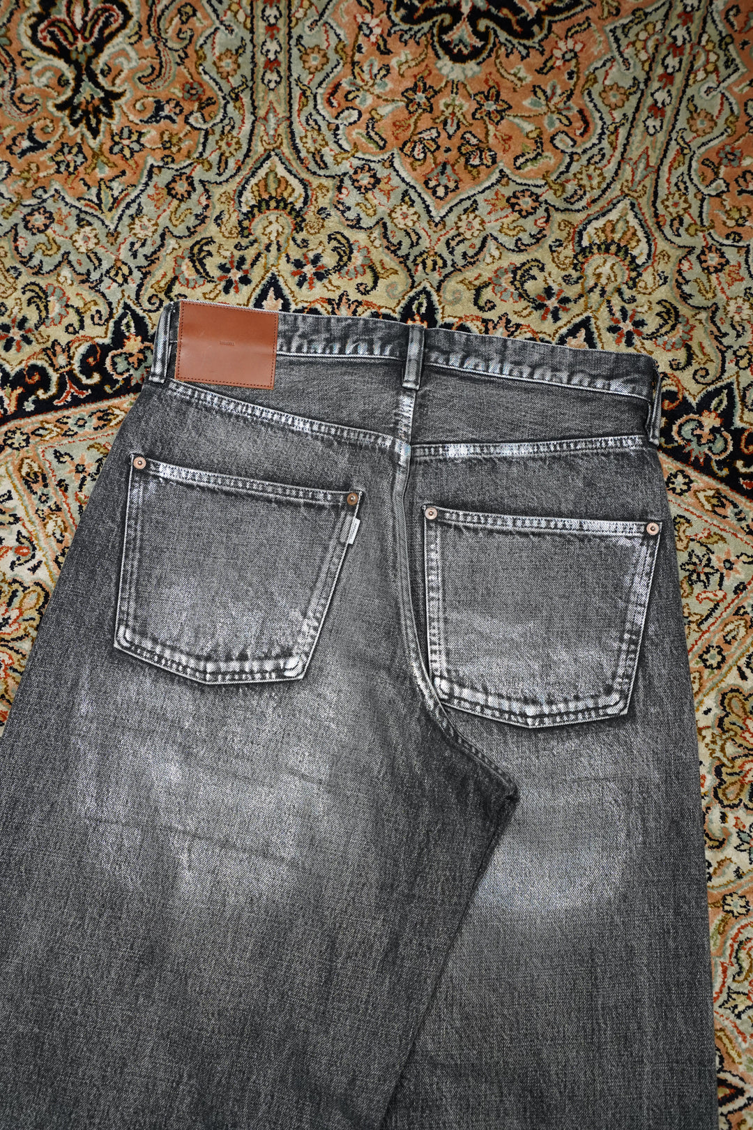 SUGARHILL(シュガーヒル)のFOILED DENIM TROUSERS WIDE CUT