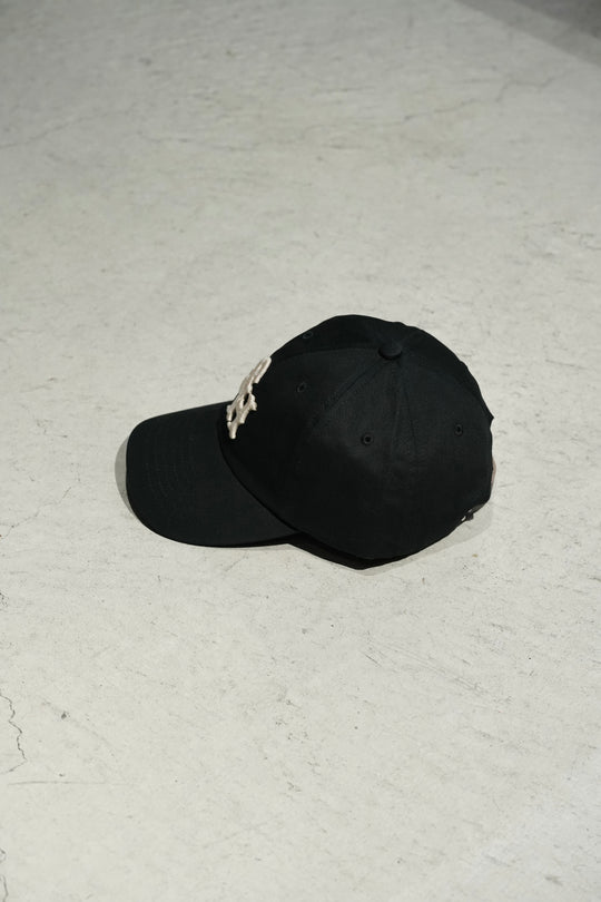 SUGARHILL(シュガーヒル)のLOGO BASEBALL CAP(BLACK)(キャップ