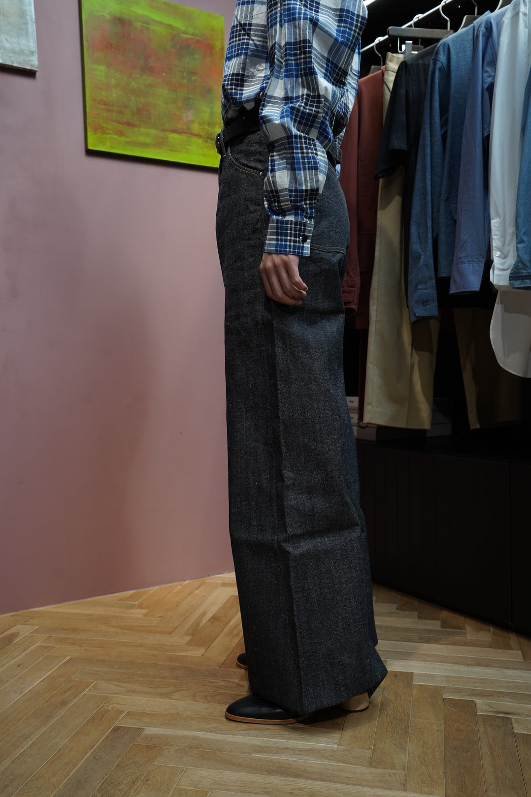 Taiga Takahashi(タイガタカハシ)のDENIM TROUSERS W(RAW INDIGO