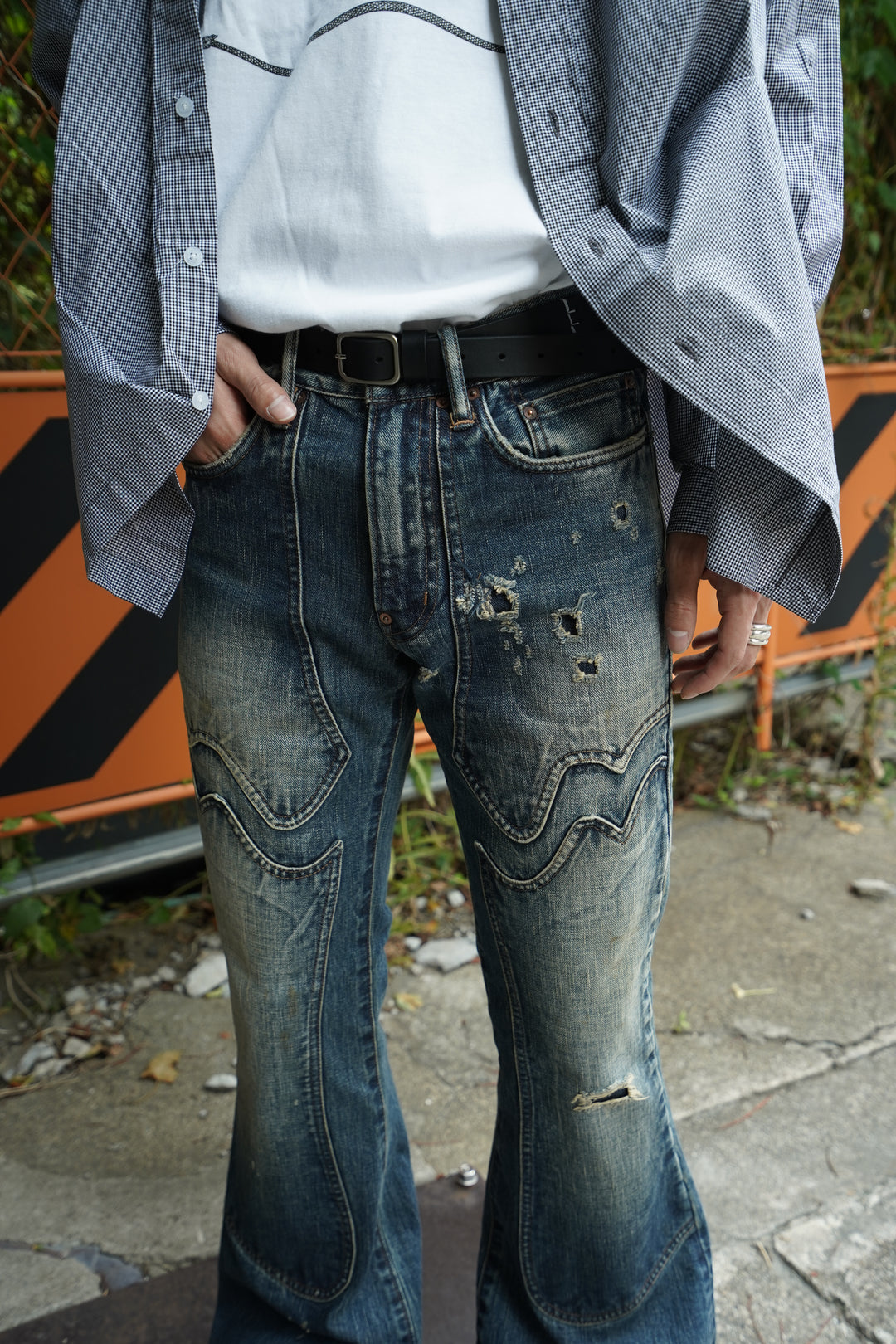 FADED MODERN DENIM FLARED TROUSERS | SUGARHILL(シュガーヒル