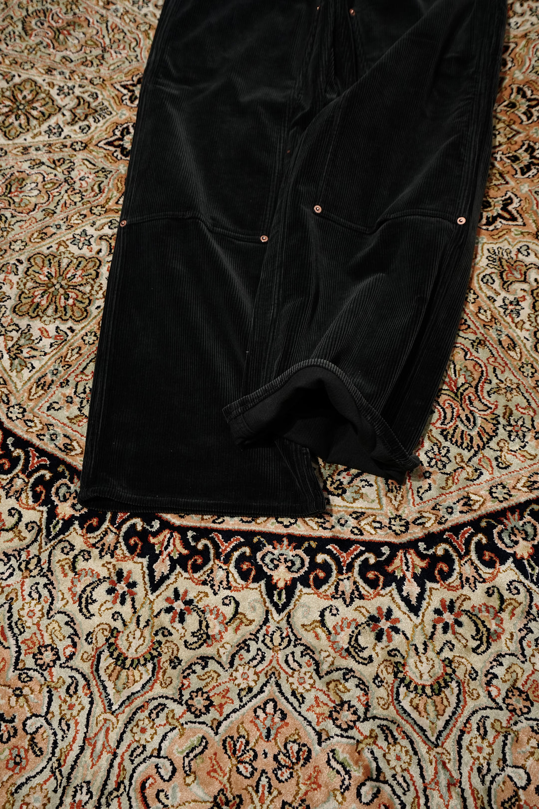 SUGARHILL(シュガーヒル)のCOURDUROY OVERALLS(BLACK)(オーバーオール