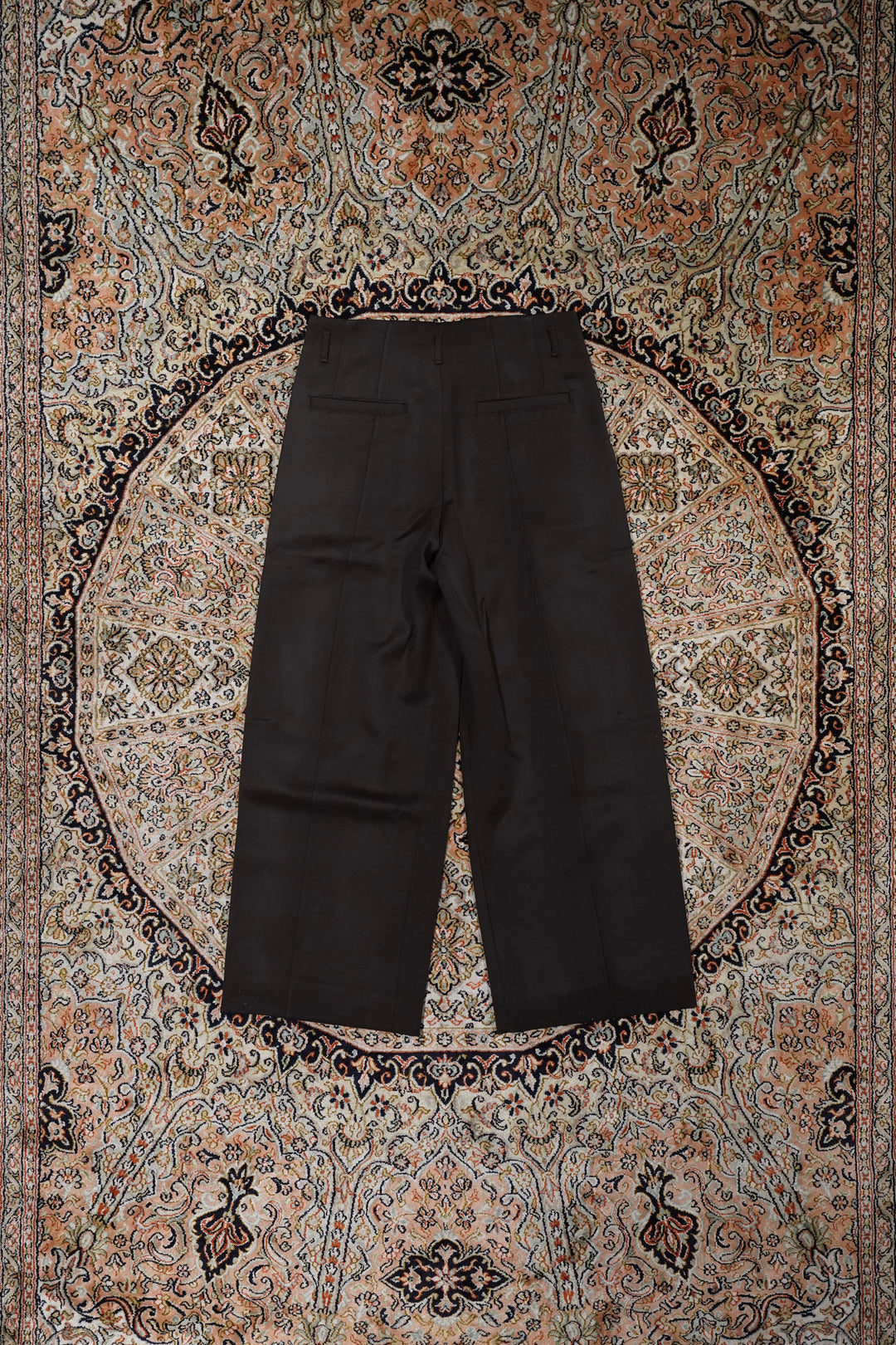 OMAR AFRIDI (Omar Afuridi) RiveTed Wide Cropped Trousers (Black