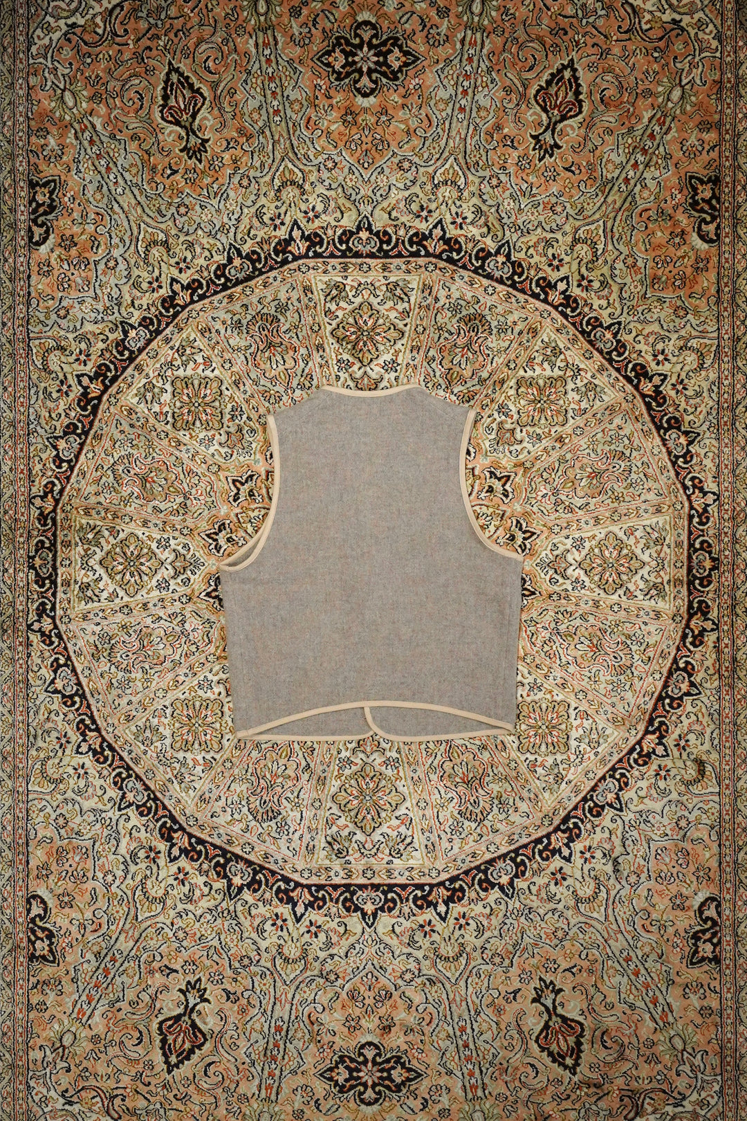 Taiga Takahashi(タイガタカハシ)のBLANKE VEST(BEIGE)(ベスト)の通販