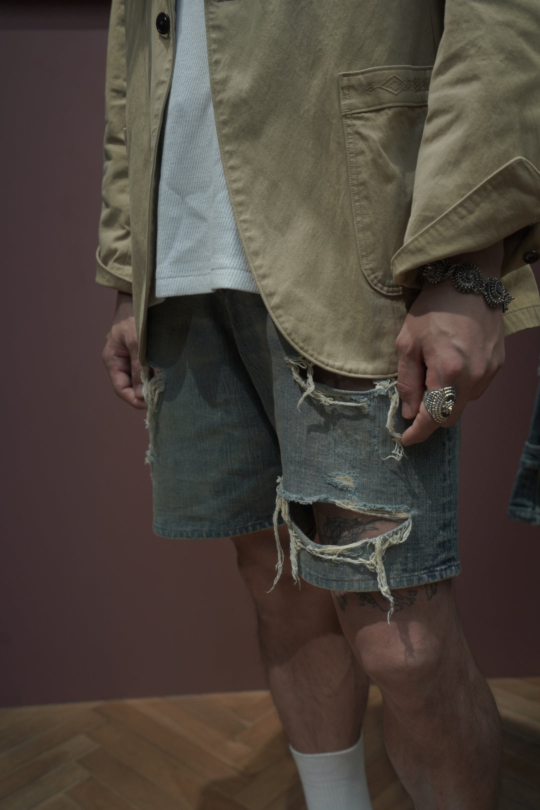 SUGARHILL(シュガーヒル)2025MIDSのDAMAGED MODERN DENIM PANTS SHORTS