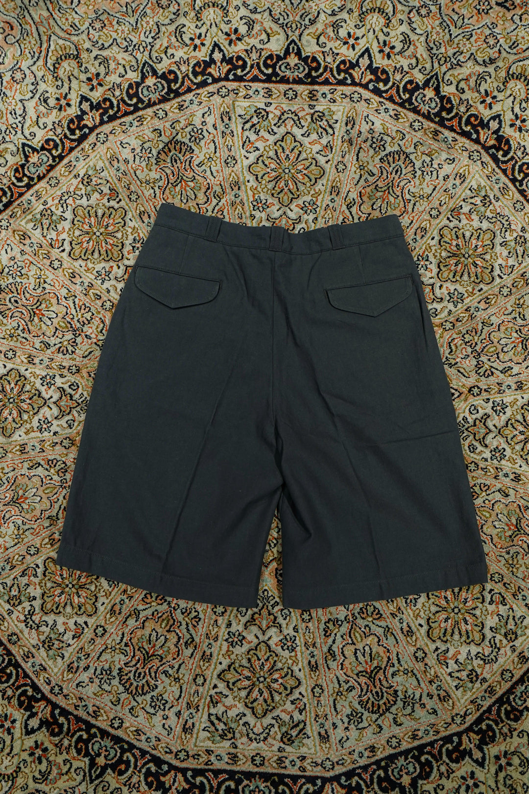 Taiga Takahashi(タイガタカハシ)2026SSのUS. ARMY SHORTS (CHARCOAL