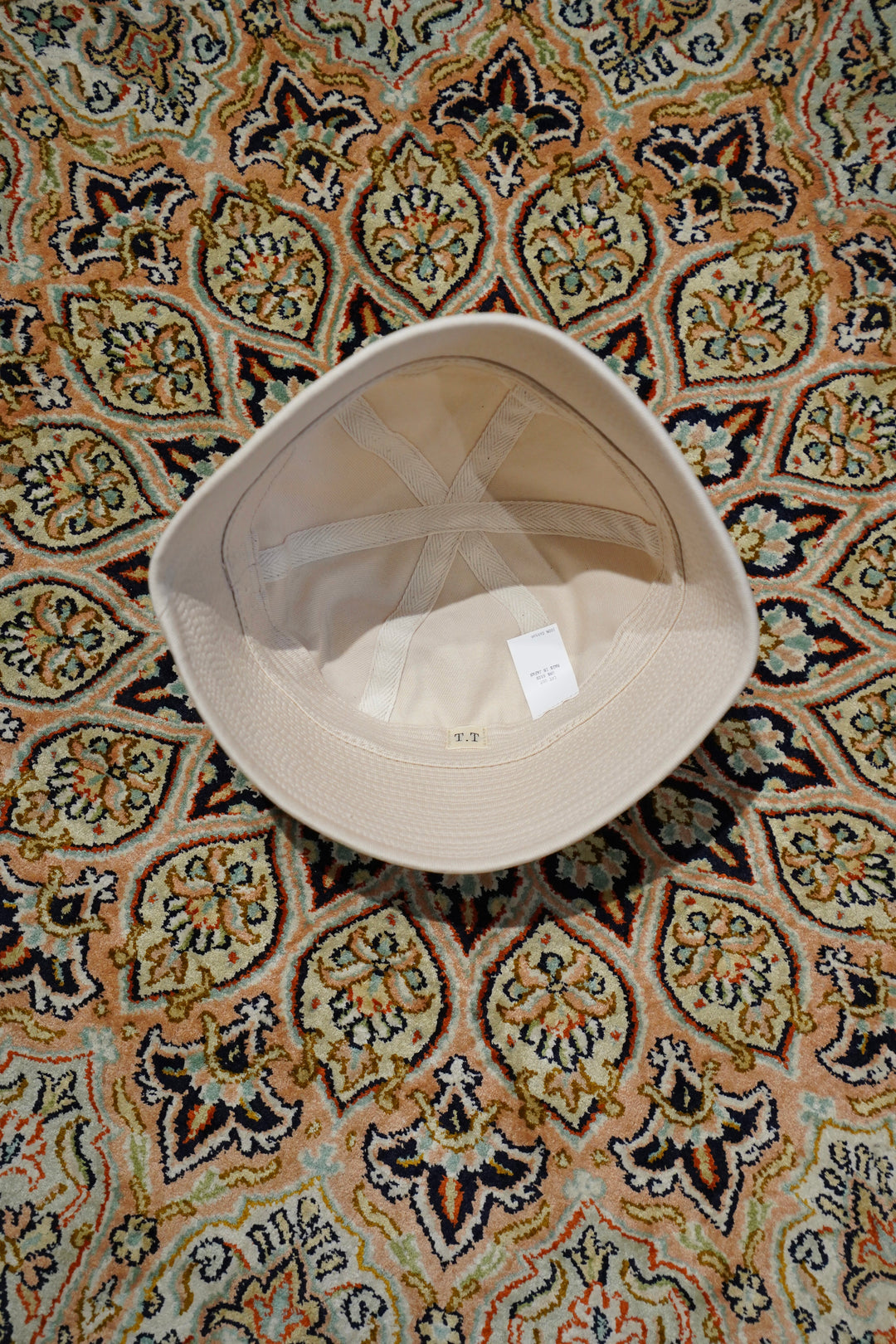 Taiga Takahashi(タイガタカハシ)のNAVAL HAT (IVORY)(ハット)の