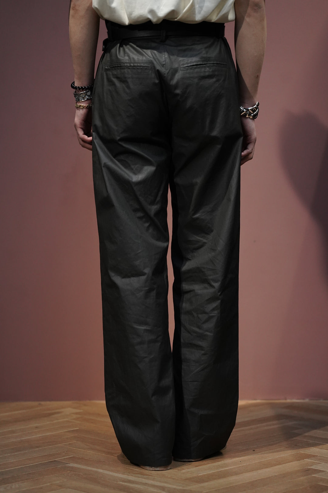 Omar Afridi(オマールアフリディ)のSAVOYE TROUSERS(BROWN)(パンツ)の