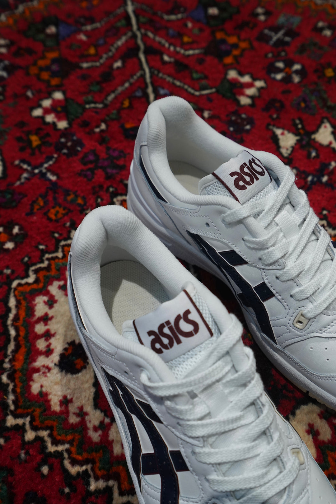 靴 EX89 Amazon.com | ASICS Unisex EX89 Sportstyle Shoes, 4, White