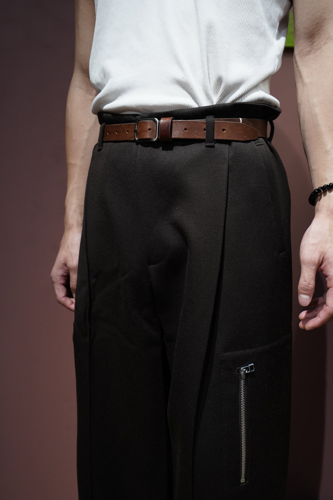 OMAR AFRIDI (Omar Afuridi) RiveTed Wide Cropped Trousers (Black