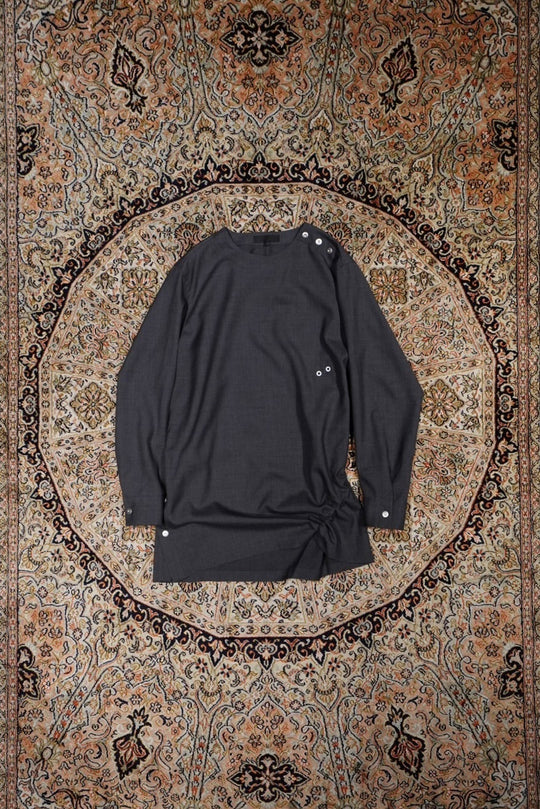 トップス Omar Afridi Cinched Shirt size44 Omar Afridi(オマールアフリディ)25SSのAfridi CINCHED SHIRT(GREY