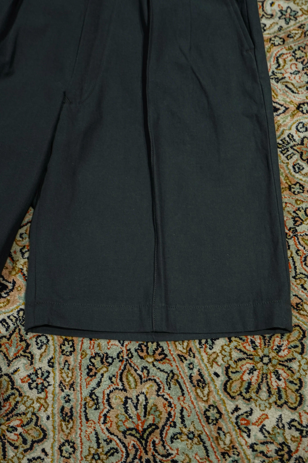 Taiga Takahashi(タイガタカハシ)2026SSのUS. ARMY SHORTS (CHARCOAL