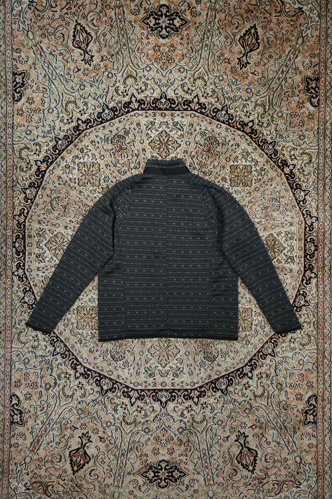 小物 Omar Afridi 25AW arm warmer Omar Afridi 25AW arm warmer