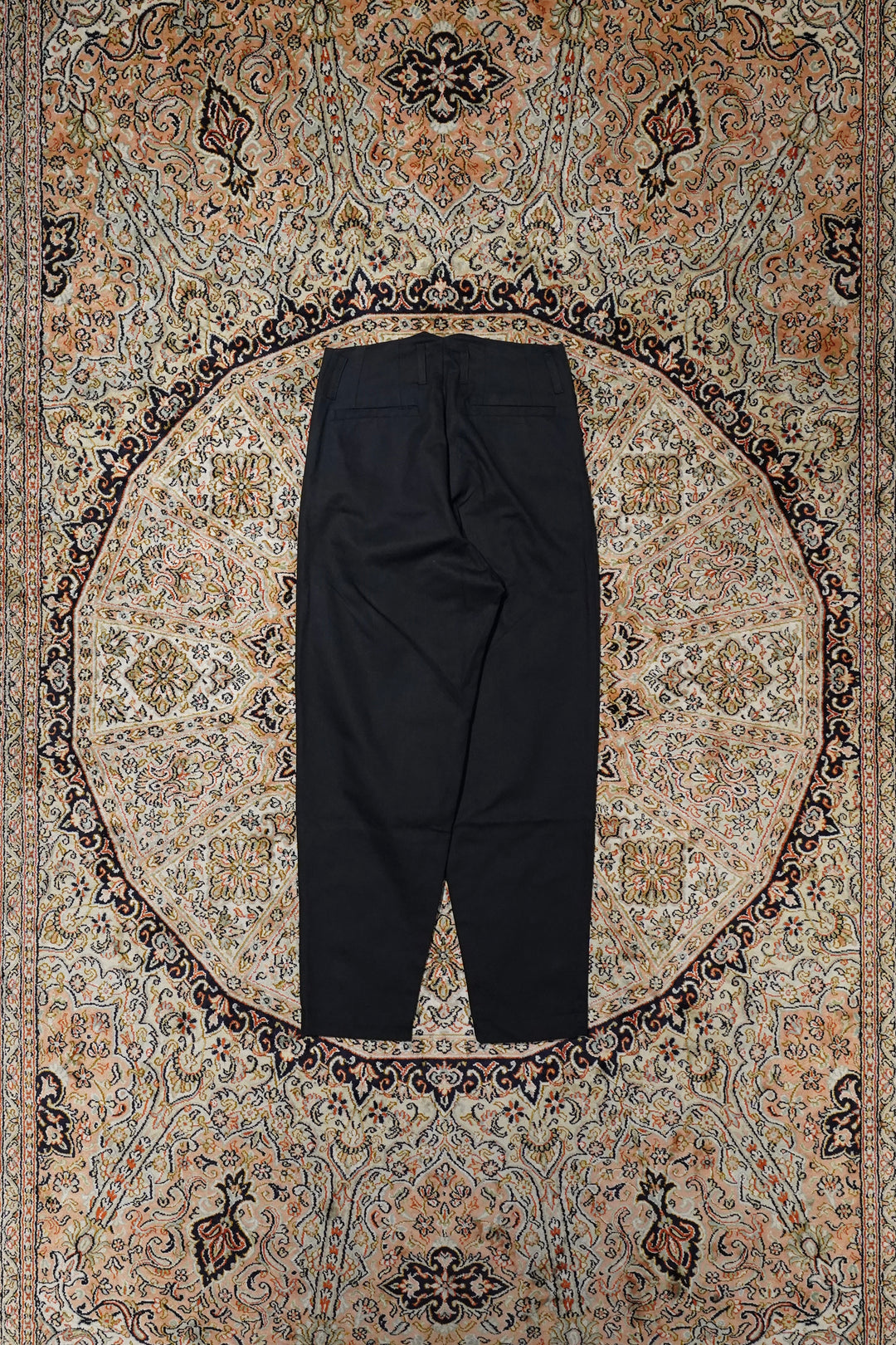 NICHOLAS DALEY(ニコラス デイリー)のPLEATED TROUSER(BLACK