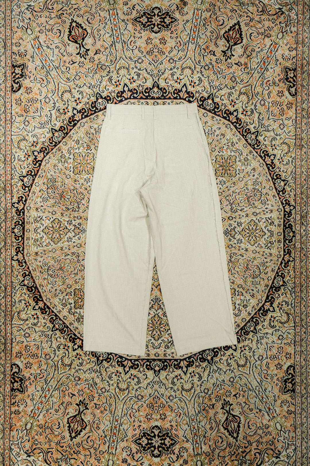 Urig(ウーリッヒ)2026SSのPIN CHECK SCHADEN 3TUCK PANTS NL (ECRU