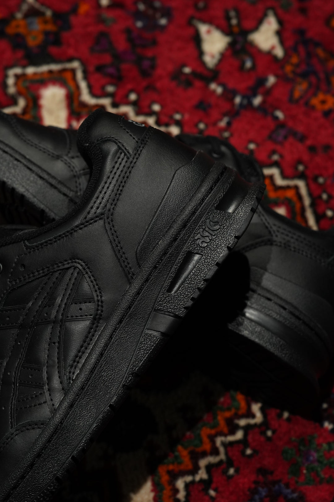 ASICS ブラック スパイクシューズ 40％OFF／SALE】アシックス スポーツスタイル ASICS SportStyle