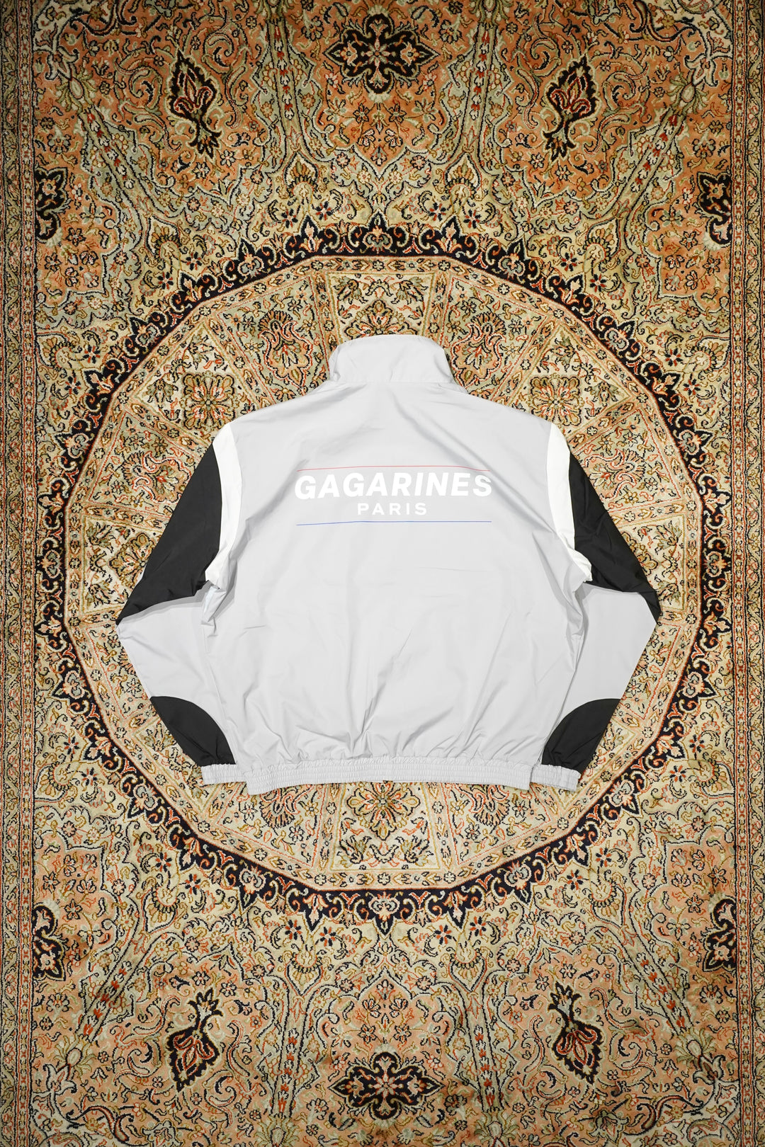 [LE SSERAFIM] WIND BREAKER (Grey)上下セット SOLARIS&Co.(ソラリスアンドコー)のWIND BREAKER(GREY)(ウィンド